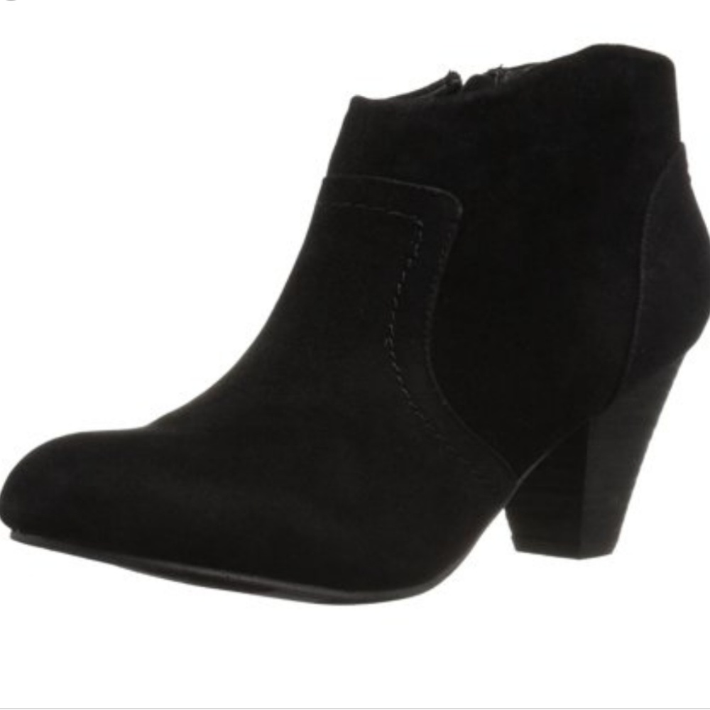 XOXO Black Ankle Booties NWOT